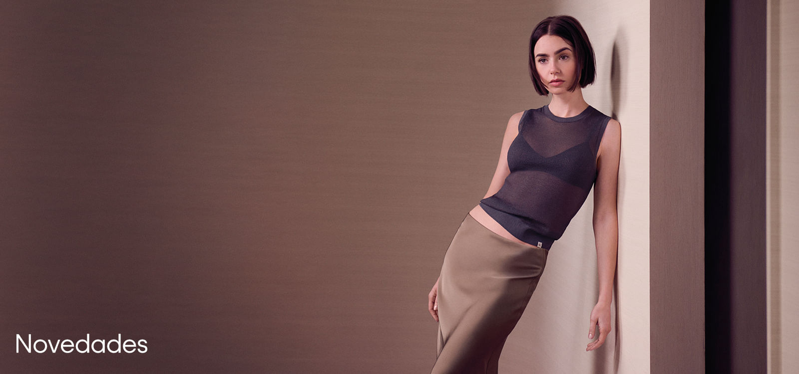 Calvin Klein - Mujer Novedades Lili Collins Novedades