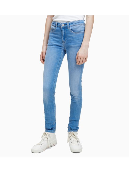 Jeans-Super-Skinny-de-Denim-Suprarreciclado-Calvin-Klein