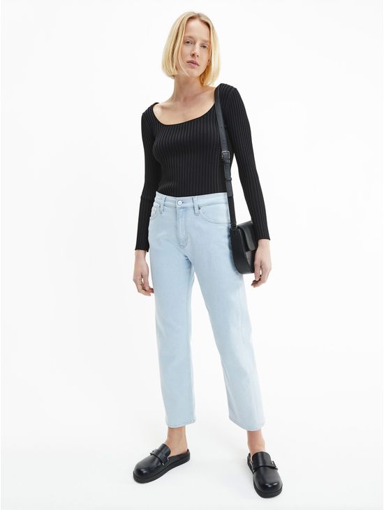 Jeans-High-Rise-Straight-tobilleros-Calvin-Klein