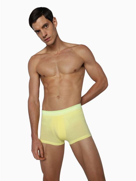 Paquete-5-Boxers-Low-Rise-Trunk-Cotton-Stretch-This-Is-Love---Pride-Calvin-Klein