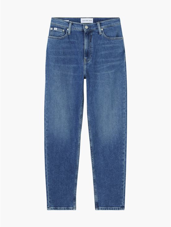 Mom-jeans-Calvin-Klein
