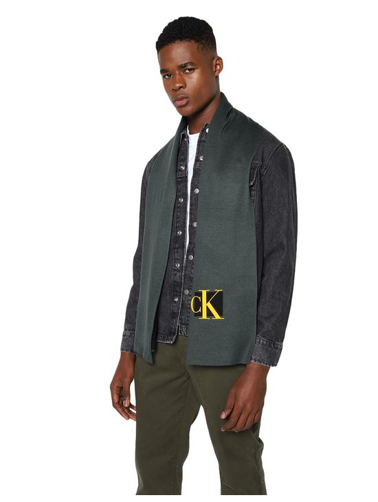 Bufanda-con-monograma---Calvin-Klein