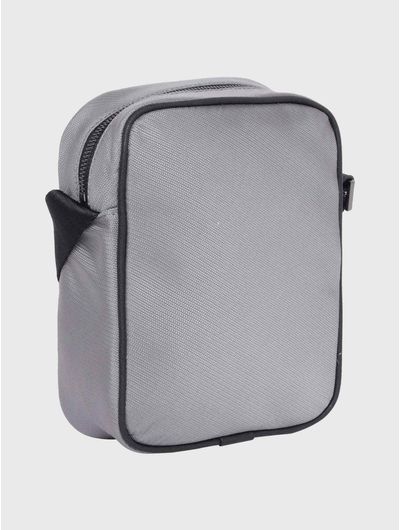Bolsa-Crossbody-Calvin-Klein-Reconsidered-Hombre-Gris