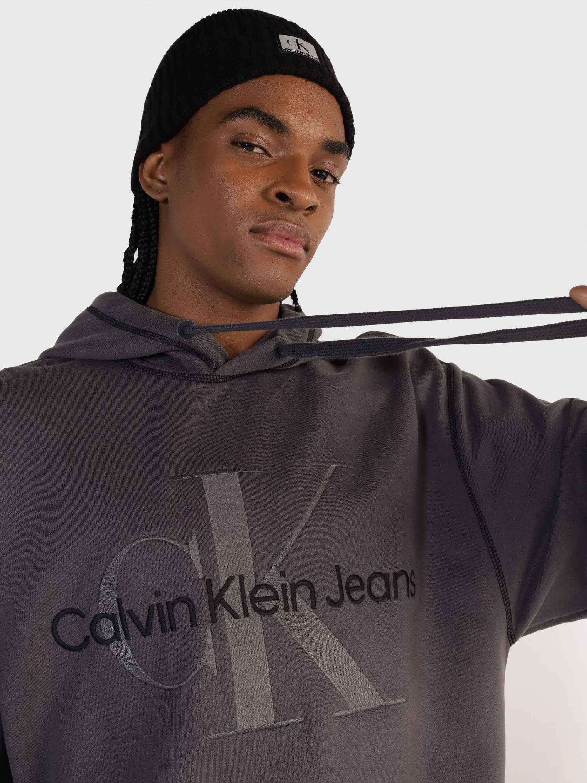 Sudadera Calvin Klein con Monograma Hombre Gris