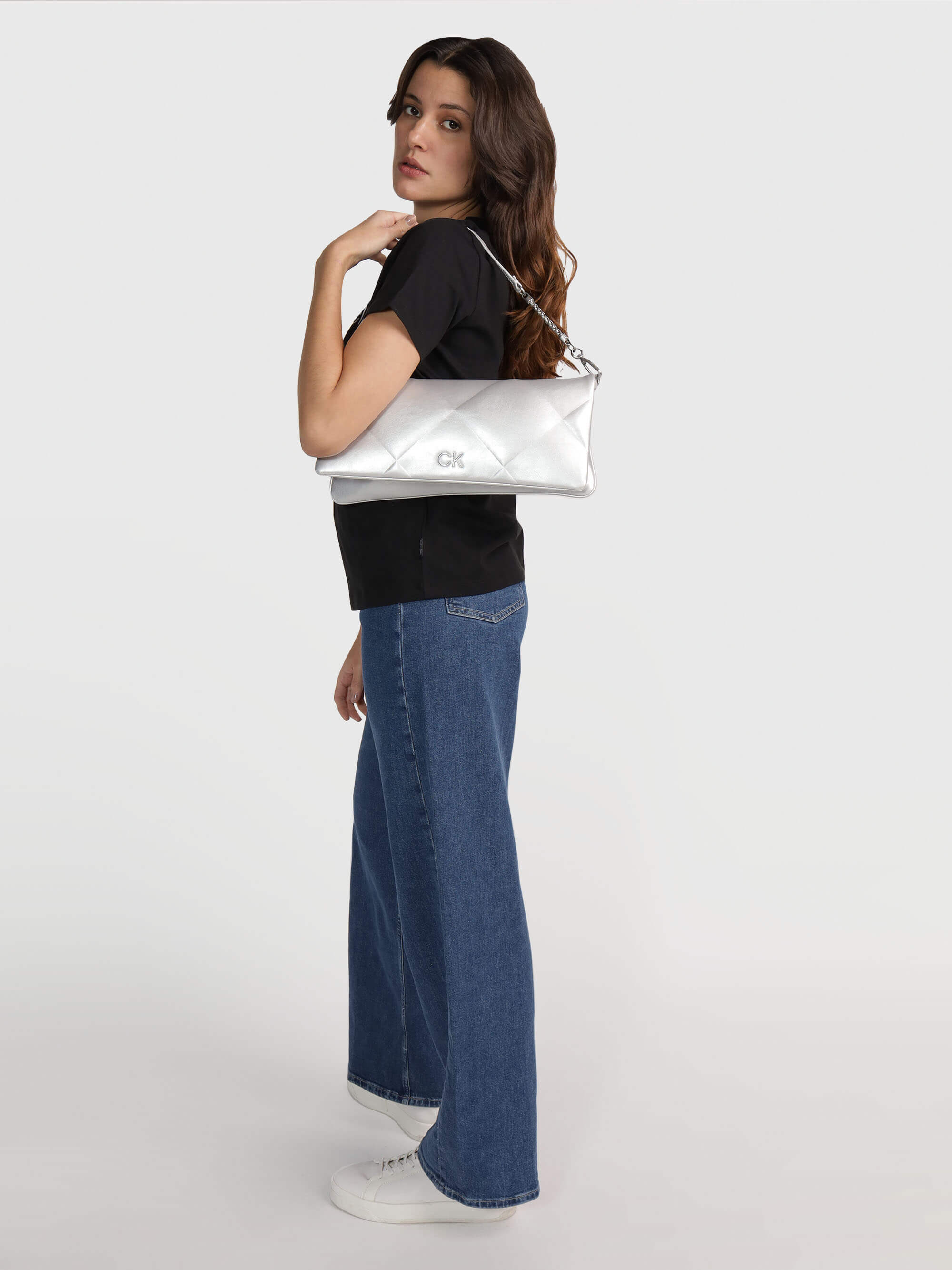 Clutch Calvin Klein con Monograma Mujer Plateado - Talla: Única