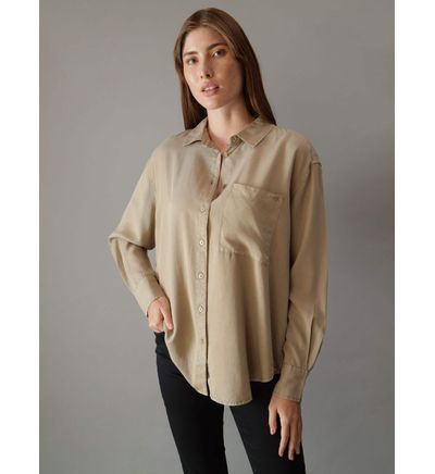 Precio de camisas de mujer sale