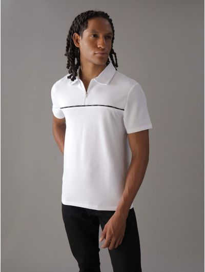 Polo-Calvin-Klein-con-Logo-en-Franja-Hombre-Blanco