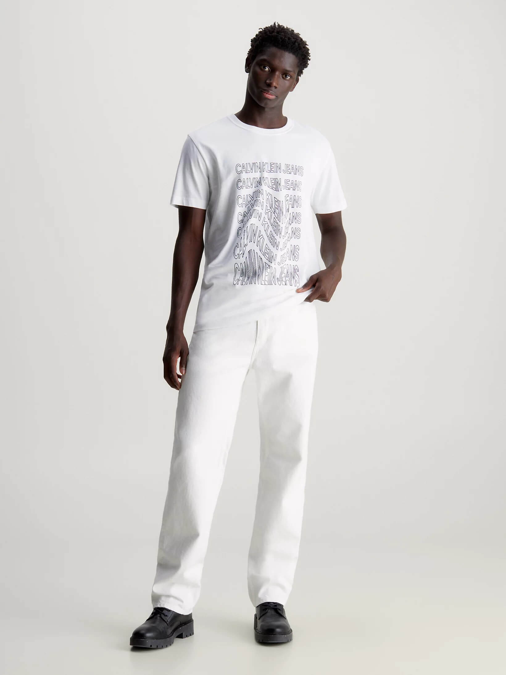 Playera Calvin Klein Diseño Estampado Hombre Blanco