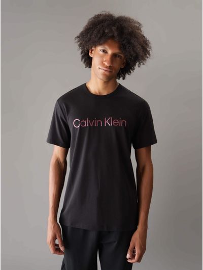 Playera-Calvin-Klein-Logo-Metalizado-Hombre-Negro