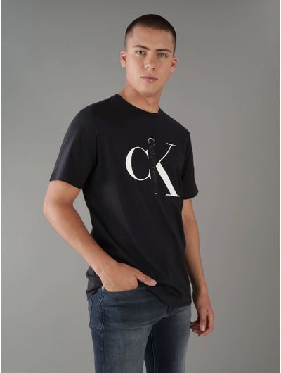 Playera-Calvin-Klein-con-Logo-Metalizado-Hombre-Negro