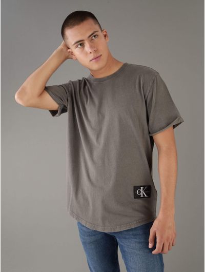 Playera-Calvin-Klein-con-Logo-Bordado-en-Bajo-Hombre-Gris