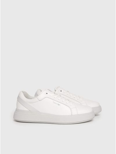 Tenis-Calvin-Klein-con-Logo-en-Relieve-Hombre-Blanco