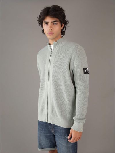 sueter-calvin-klein-con-monologo-en-manga-hombre-verde