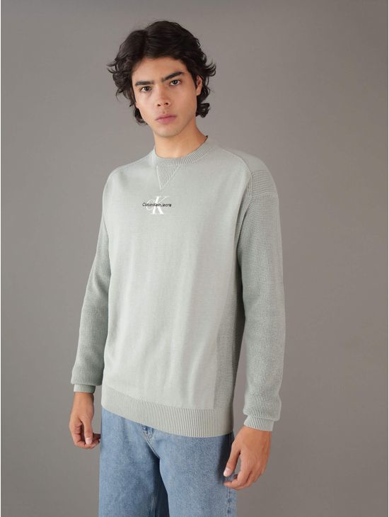 sueter-calvin-klein-con-monologo-bordado-hombre-verde