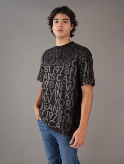 playera-calvin-klein-jeans-con-texto-estampado-hombre-negro