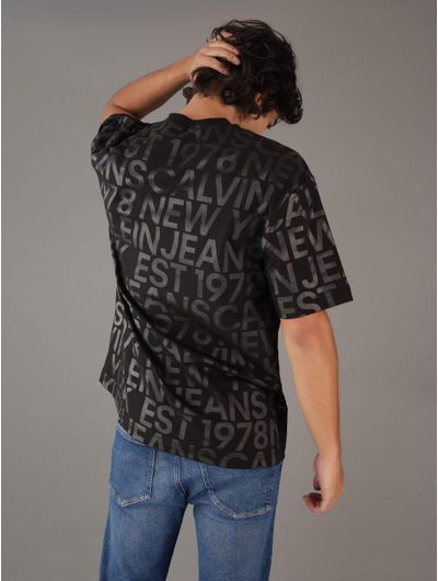 playera-calvin-klein-jeans-con-texto-estampado-hombre-negro