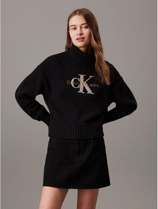 Sueter-Calvin-Klein-Cuello-Alto-Monologo-Terry-Mujer-Negro