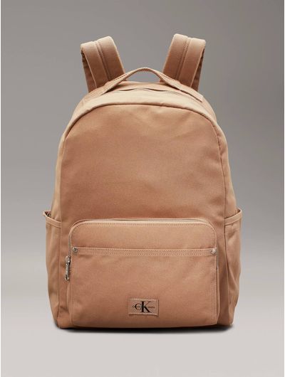 Mochila-Calvin-Klein-con-Monologo-Hombre-Beige