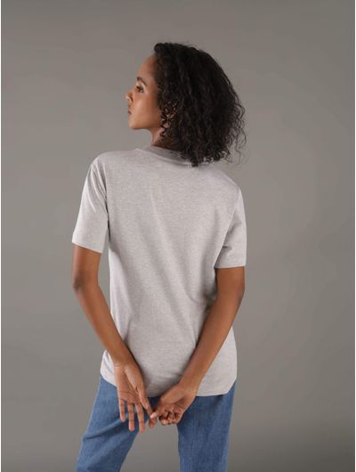 Playera-Calvin-Klein-con-Logo-en-Relieve-Mujer-Gris