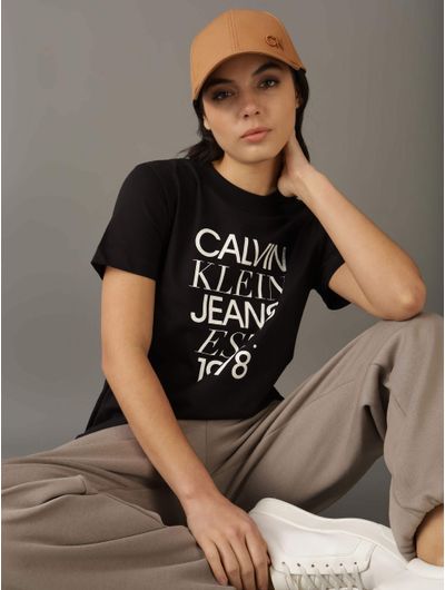 Playera-Calvin-Logo-Estampado-Mujer-Negro