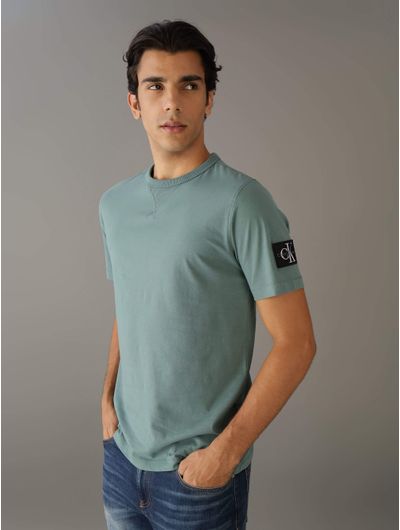 Playera-Calvin-Klein-Monologo-en-Manga-Hombre-Verde
