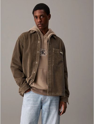 Sobrecamisa-Calvin-Klein-de-Pana-Holgada-Hombre-Cafe