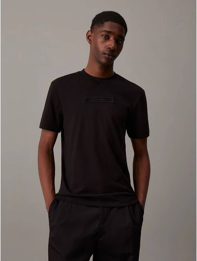 Playera-Calvin-Klein-Logo-Bordado-Hombre-Negro