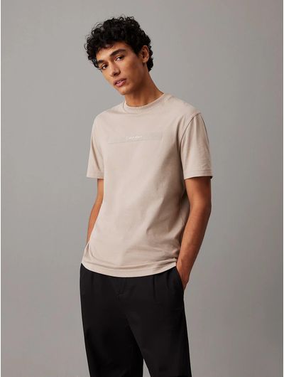 Playera-Calvin-Klein-Logo-Bordado-Hombre-Cafe