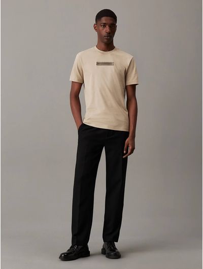 Playera-Calvin-Klein-Logo-Bordado-Hombre-Beige