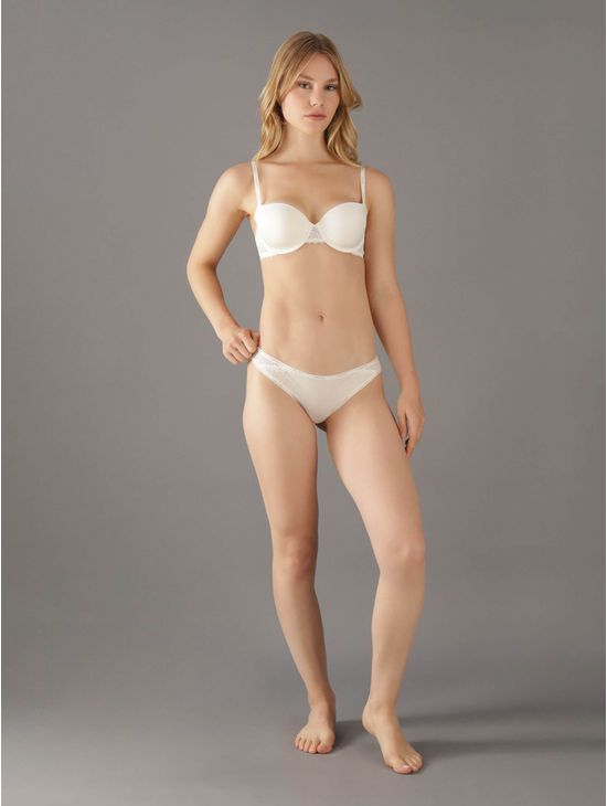 Brazilian-Calvin-Klein-con-Encaje-Mujer-Beige