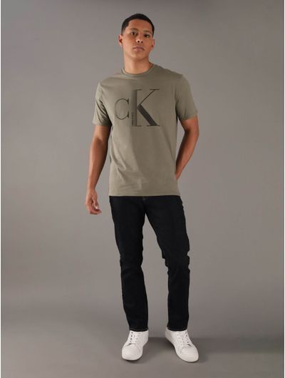 Playera-Calvin-Klein-con-Monograma-CK-en-Degradado-Hombre-Verde