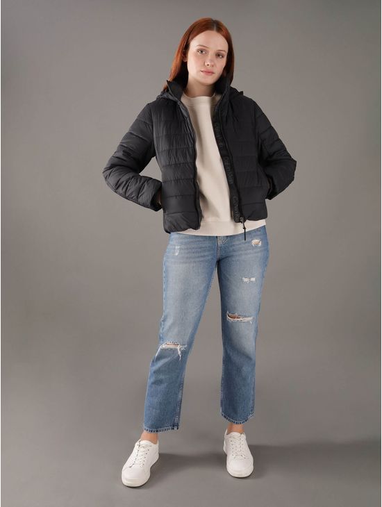 Chamarra-Calvin-Klein-con-Monograma-Bordado-Mujer-Negro