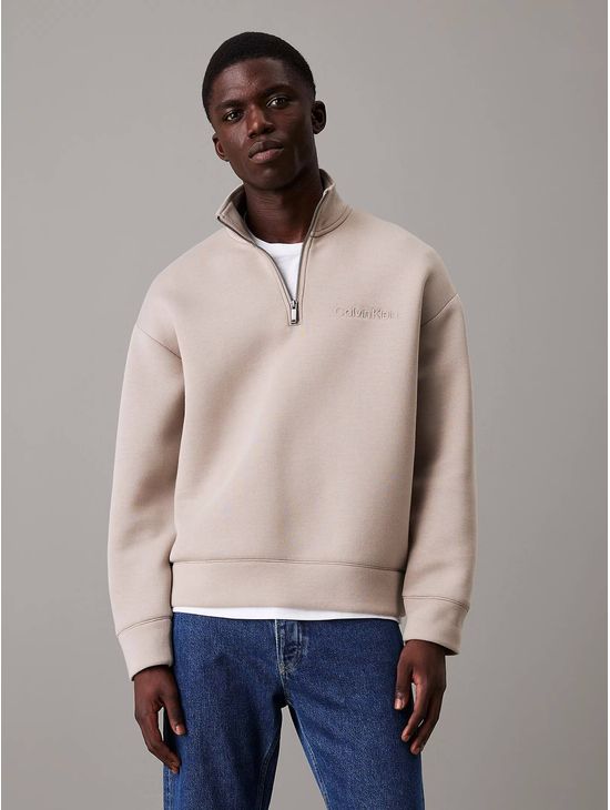 sudadera-calvin-klein-cuello-alto-logo-hombre-beige
