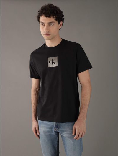 playera-calvin-klein-con-monologo-hombre-negro