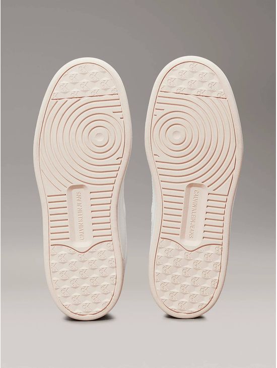tenis-calvin-klein-monologo-mujer-blanco