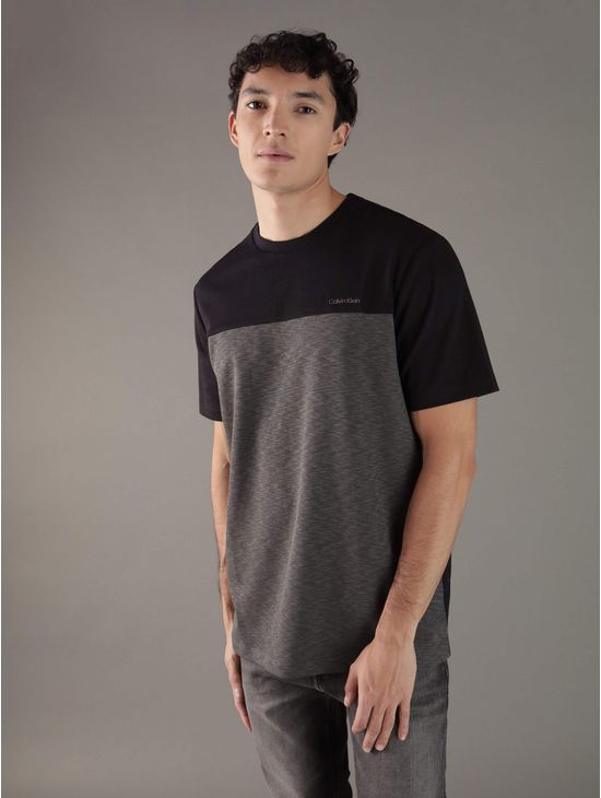 Playera-Calvin-Klein-con-Bloques-Hombre-Negro