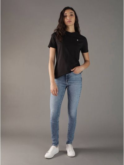 Playera-Calvin-Klein-con-Monograma-Relieve-Mujer-Negro