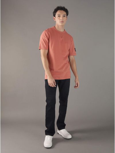 Playera-Calvin-Klein-Logo-en-Placa-Hombre-Naranja