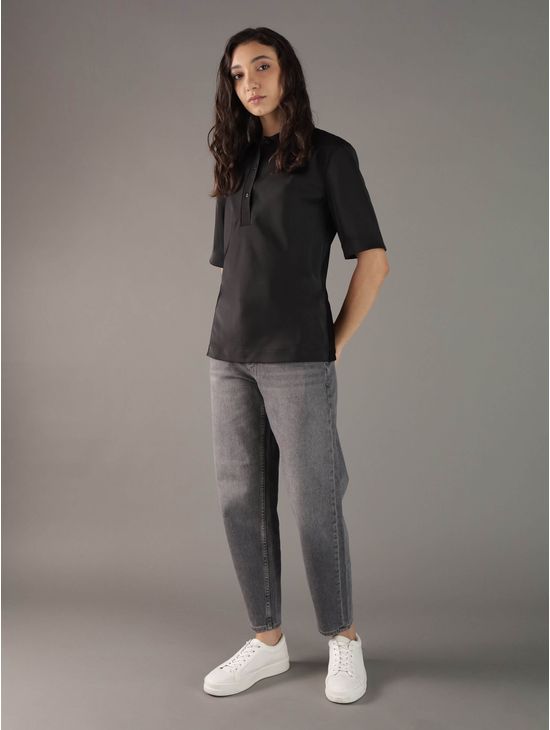 Polo-Calvin-Klein-con-Acabado-Satinado-Mujer-Negro