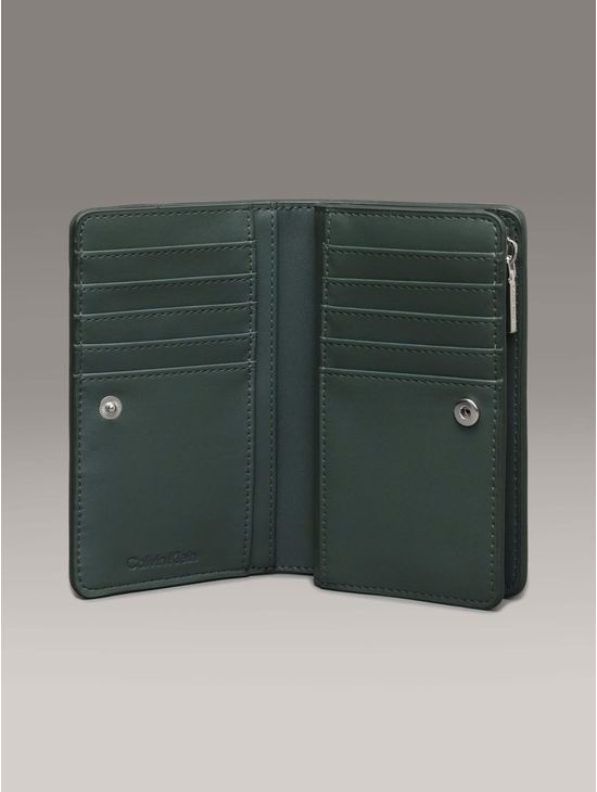 Cartera-Calvin-Klein-con-Monograma-Mujer-Verde