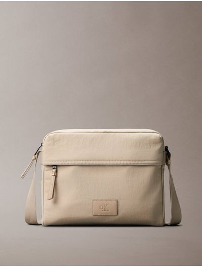 Bandolera-Calvin-Klein-Flight-Monograma-Hombre-Negro