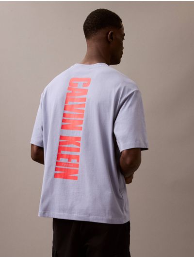 Playera-Calvin-Klein-Relaxed-Logo-Espalda-Hombre-Morado