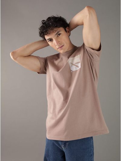 Playera-Calvin-Klein-con-Monograma-Hombre-Cafe