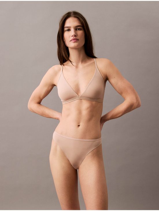Tanga-Calvin-Klein-Perfectly-Fit-Mujer-Beige