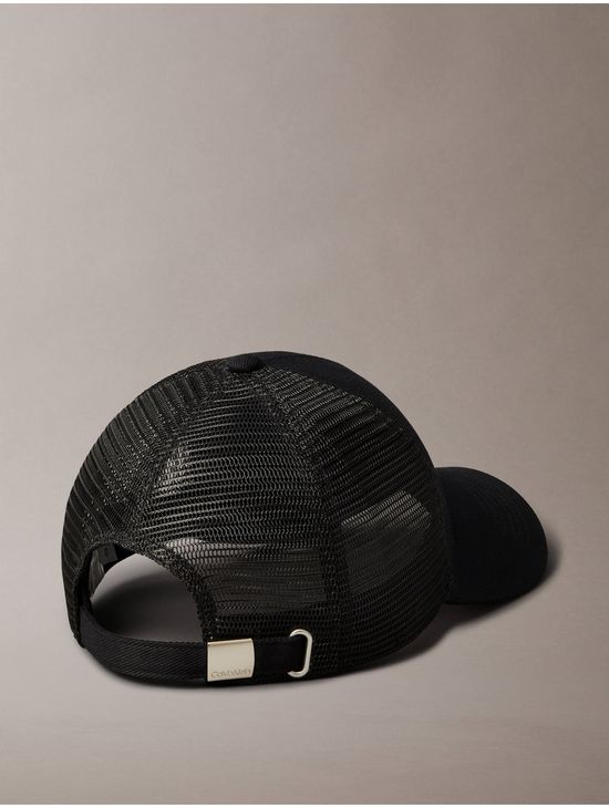 Gorra-Calvin-Klein-Monologo-Mesh-Negro
