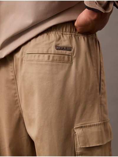Pantalon-Calvin-Klein-Cargo-Hombre-Cafe