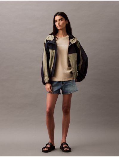 Playera-Calvin-Klein-Logo-Mujer-Beige