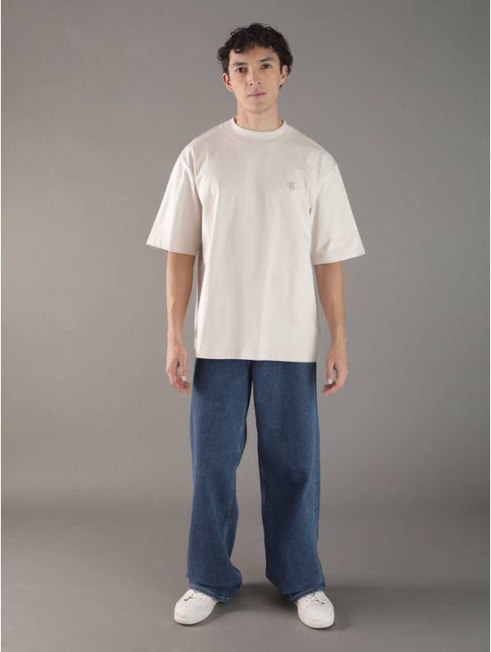 Playera-Calvin-Klein-con-Monograma-Hombre-Beige