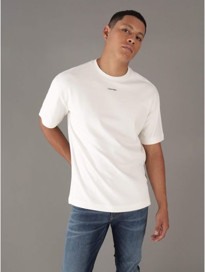 Playera-Calvin-Klein-con-Logo-en-Relieve-Hombre-Blanco