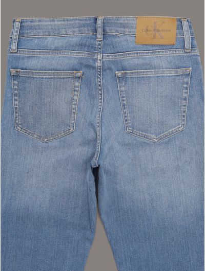 Jeans-Calvin-Klein-con-Monologo-en-Placa-Niño-Azul